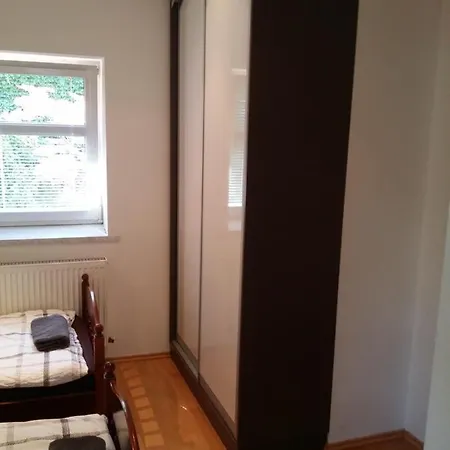Vitezna 1256/36 Apart Otel
